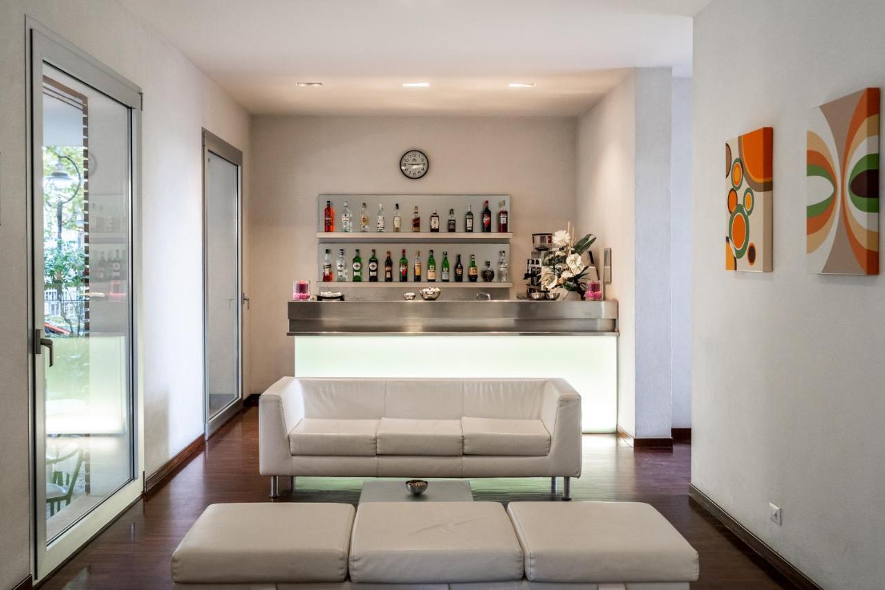 Hotel Columbia Bellaria-Igea Marina Extérieur photo