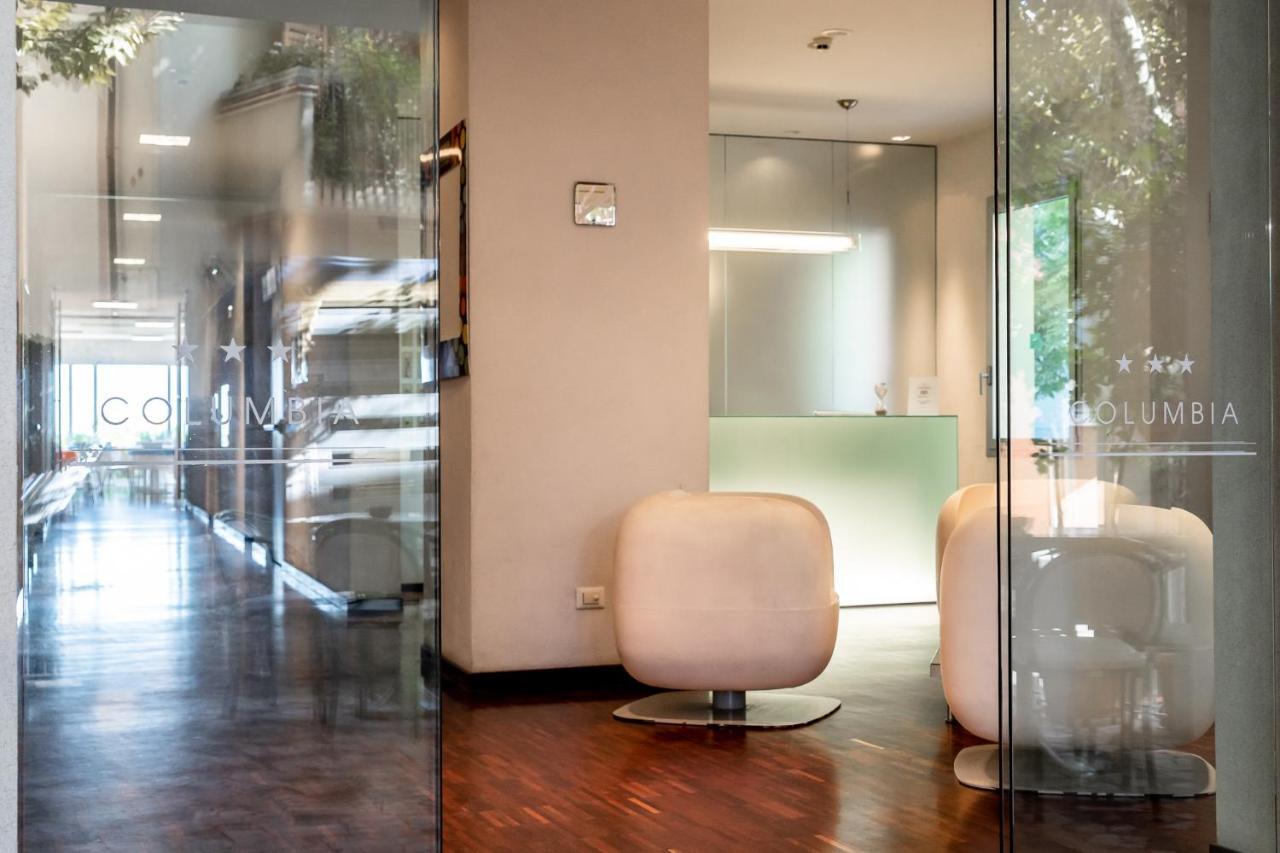 Hotel Columbia Bellaria-Igea Marina Extérieur photo